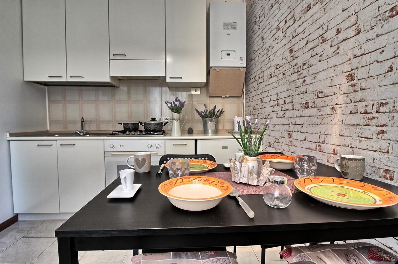 Apartment Ancient Courtyard Bonanomi In Historic Centre *